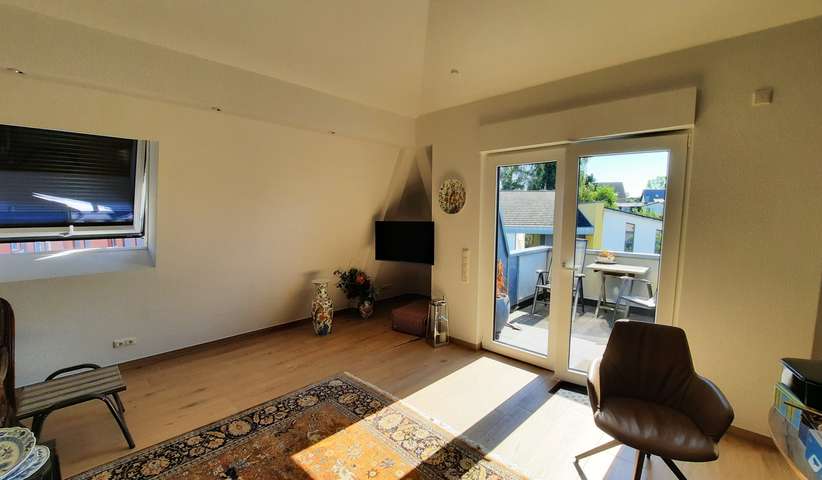 Schöne 3 Zimmerwohnung mit Balkon - Photo 1
