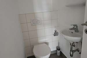 4 Zimmer Wohnung Balkon Garten  – Die vollständige Adresse der Immobilie erhältst du vom Anbieter., 53225 Beuel-Mitte, Bonn – Vorschaubild 12