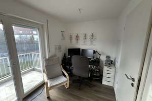 Ruhige 1 Zimmer Wohnung, teilmöbliert, hell, Einbauküche und moderne bodentiefe Dusche – Die vollständige Adresse der Immobilie erhältst du vom Anbieter., 86156 Bärenkeller, Augsburg – Vorschaubild 5