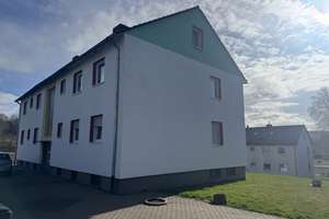 ATTRAKTIVES MEHRFAMILIENHAUS + BAUGRUNDSTÜCK in Bad Hersfeld – Die vollständige Adresse der Immobilie erhältst du vom Anbieter., 36251 Bad Hersfeld – Vorschaubild 4