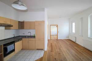 Bezugsfrei: Attraktive Maisonette-Wohnung (ruhiges Hinterhaus) im Herzen von Friedrichshain & Balkon – Die vollständige Adresse der Immobilie erhältst du vom Anbieter., 10247 Friedrichshain, Berlin – Vorschaubild 2