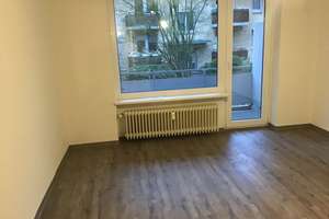 Einzug noch in 2025! Komplett modernisierte 2-Zimmer-Wohnung mit Balkon – Paul-Behncke-Str. 1, 23566 Sankt Gertrud, Lübeck – Vorschaubild 2