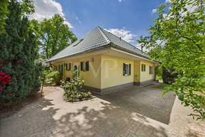 Gepflegtes Einfamilienhaus mit Pool und Nebengelass in begehrter Lage von Zeuthen – Dahme-Spreewald (Kreis) – Vorschaubild 2