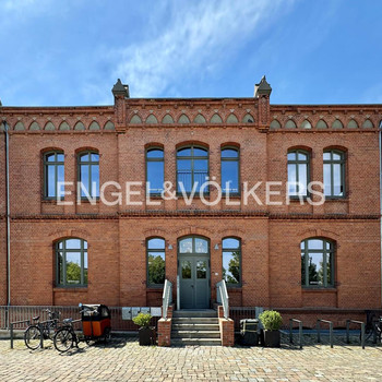 Ihr neuer Kreativstandort in Altona – loftartige Büros im Denkmal