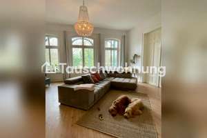 Tauschwohnung: Große Altbauwohnung mit Terasse und Garten im Grünen