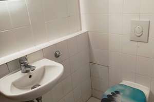 Gemütliche 2-Zimmer-Dachgeschosswohnung mit Balkon, Wasserblick und TG-Stellplatz in Berlin-Köpenick – Die vollständige Adresse der Immobilie erhältst du vom Anbieter., 12555 Köpenick, Berlin – Vorschaubild 11
