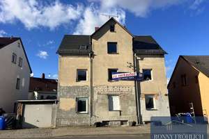 Heizung + Dach neu, Haus mit riesiger Halle / Garage in Zwickau zu verkaufen, Sanierung begonnen – Die vollständige Adresse der Immobilie erhältst du vom Anbieter., 8064 Oberplanitz, Zwickau – Vorschaubild 2
