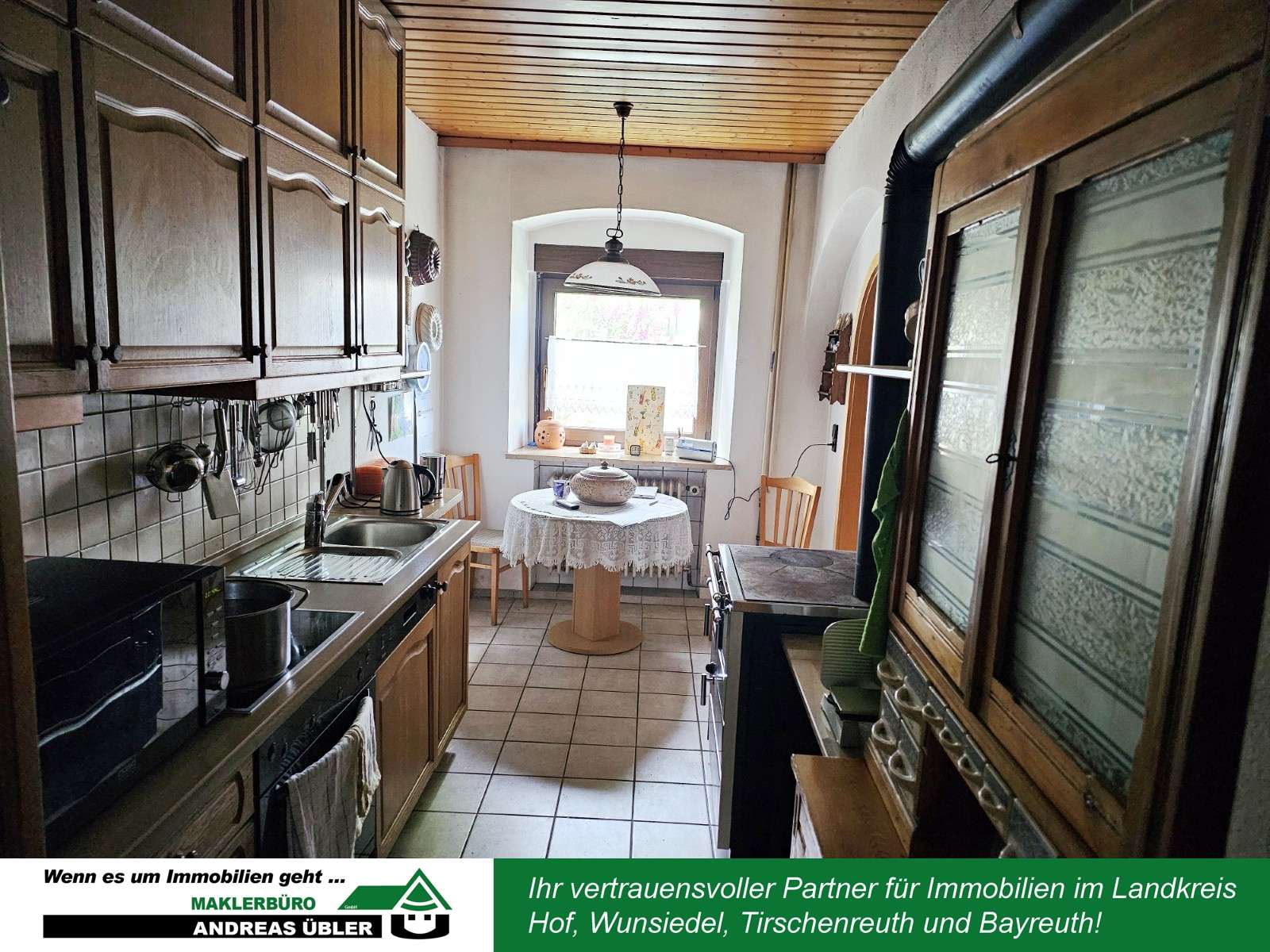 Immobilie in Höchstädt im Fichtelgebirge - Zentrale Lage im Ort und ländlicher Charme - Bild 1