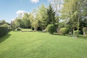 Modern gestaltete und hochwertige Immobilie in einmalig ruhiger Lage am Eifelsteig – 52076 Walheim, Aachen – Vorschaubild 3