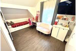 Luxuriöses Familiendomizil mit Doppelgarage und großzügigem Grundstück im eleganten Design – Die vollständige Adresse der Immobilie erhältst du vom Anbieter., 86830 Schwabmünchen – Vorschaubild 14