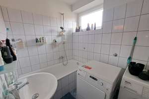 Mit Balkon! Individuelle 3-Zimmer-Wohnung in Bremerhaven-Lehe – Adolfstraße 19, 27576 Lehe, Bremerhaven – Vorschaubild 5