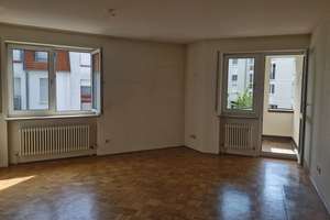 2-Zimmerwohnung in Bestlage in der Ulmer Innenstadt mit Tiefgaragenstellplatz – Schwamberger Str. 13, 89073 Oststadt, Ulm – Vorschaubild 5