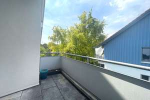 Traumhafter Weitblick inklusive: Sonnige 3-Zi.-Dachgeschosswohnung mit Einzelgarage – 70567 Möhringen-Ost, Stuttgart – Vorschaubild 13