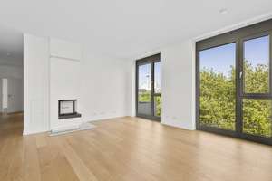 Ideal für Großstadtliebhaber – Penthouse für die urbane Familie | Dachterrasse | Kamin | 3 SZ | TG – Stallschreiberstrasse 27, 10117 Mitte (Ortsteil), Berlin – Vorschaubild 2
