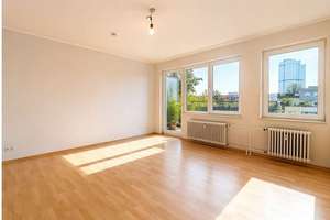 Allein auf der Etage: Dachgeschosswohnung mit 2 Balkonen, Aufzug & 2 Tiefgaragenplätzen – Die vollständige Adresse der Immobilie erhältst du vom Anbieter., 14193 Schmargendorf, Berlin – Vorschaubild 2