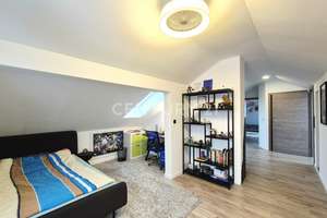 ***Ein Haus für Generationen – großzügig saniert & vielseitig nutzbar*** – Die vollständige Adresse der Immobilie erhältst du vom Anbieter., 84508 Burgkirchen an der Alz – Vorschaubild 12