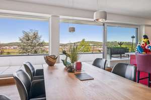 Design trifft Aussicht – Exklusive Wohnung über den Dächern Saarbrückens – Die vollständige Adresse der Immobilie erhältst du vom Anbieter., 66119 St. Arnual, Saarbrücken – Vorschaubild 8