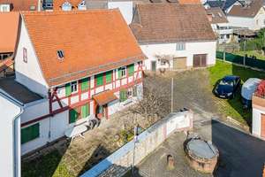 Charmantes Fachwerkjuwel mit großzügigen Grundstück und vielseitigen Möglichkeiten – 60388 Bergen-Enkheim, Frankfurt am Main – Vorschaubild 4