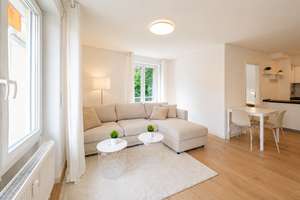 Frisch sanierte 2-RW im DG* neue EBK* Süd-Balkon* moderne Möblierung* Bad mit Wanne* AK* PKW-SP* – Am Weißiger Bach 30b, 1328 Weißig, Dresden – Vorschaubild 11