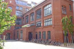 mitten in Mitte, ruhig und zentral