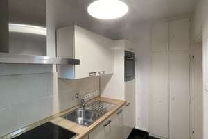 Zentrale 3-Zimmerwohnung mit Wintergarten & großer Terrasse, inklusive Küche und Stellplatz – Rheingasse 14, 53113 Bonn-Zentrum, Bonn – Vorschaubild 27