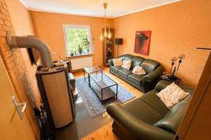 Möbliertes Reihenhaus mit Garten in Hamburg-Hausbruch – 21149 Neugraben-Fischbek, Hamburg – Vorschaubild 9