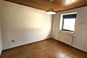 Renovierungsbedürftiges Reihenmittelhaus in Essen-Katernberg – Die vollständige Adresse der Immobilie erhältst du vom Anbieter., 45327 Katernberg, Essen – Vorschaubild 11