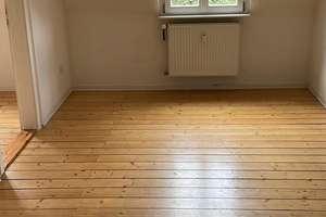 Helle 2,5-Zimmer-Dachgeschosswohnung im lebendigen Viertel – ideal für Singles, Paare oder WG – Die vollständige Adresse der Immobilie erhältst du vom Anbieter., 68159 Innenstadt/Jungbusch, Mannheim – Vorschaubild 1