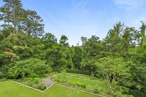 Spektakuläre Luxus-Villa mit parkartigem Garten, Outdoor-Pool und Blick ins Grüne – Die vollständige Adresse der Immobilie erhältst du vom Anbieter., 97082 Steinbachtal, Würzburg – Vorschaubild 23