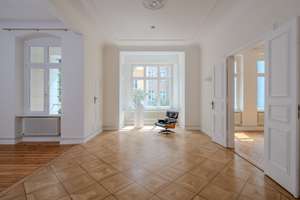 Kernsanierte Gründerzeitloft im Nollendorfkiez, Berliner Erker, 2 Balkone, Fahrstuhl – Die vollständige Adresse der Immobilie erhältst du vom Anbieter., 10777 Schöneberg, Berlin – Vorschaubild 5