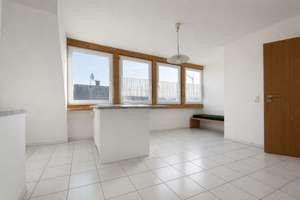 Lichtdurchflutete 2-Zimmer Wohnung mit Balkon – Simonskaul 12, 50737 Weidenpesch, Köln – Vorschaubild 4