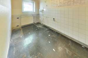 Mittelreihenhaus mit Potential auf Lübecker Erbbaurecht – Die vollständige Adresse der Immobilie erhältst du vom Anbieter., 23556 Sankt Lorenz Nord, Lübeck – Vorschaubild 7