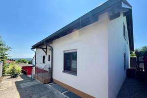 Vielseitiges Zweifamilienhaus mit Blick bis in die Alpen – Die vollständige Adresse der Immobilie erhältst du vom Anbieter., 88456 Ingoldingen – Vorschaubild 12