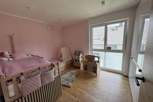 Neuwertiges KFW40 Einfamilienhaus (BJ 2022) mit luxuriöser Innenausstattung - Provisionsfrei – Die vollständige Adresse der Immobilie erhältst du vom Anbieter., 75365 Calw – Vorschaubild 20
