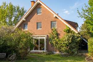 Familiengerechte Doppelhaushälfte auf wunderschönem Sonnengrundstück  – vermietet – – Die vollständige Adresse der Immobilie erhältst du vom Anbieter., 14476 Neu Fahrland, Potsdam – Vorschaubild 2