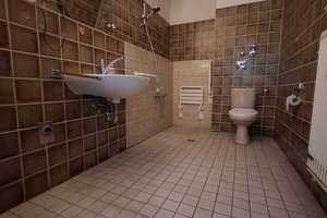 Renovierungsbedürftige 4 Zimmerwohnung in Limmer für 4 Personen – Zimmermannstraße 5, 30453 Limmer, Hannover – Vorschaubild 11