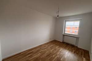 Willkommen in Moosach! Frisch renovierte 3-Zimmer-Wohnung mit Einbauküche und Balkon – Alzeyer Str. 16, 80993 Alt-Moosach, München – Vorschaubild 9