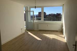Schöne Wohnung sucht Mieter: praktische 3-Zimmer-Wohnung nahe MHH – Osterfelddamm 47, 30627 Groß-Buchholz, Hannover – Vorschaubild 3