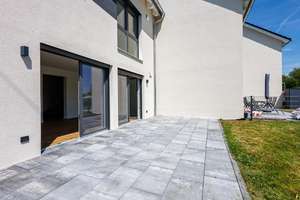 Schlüsselfertig ausgebautes Reihenendhaus mit Terrasse, Garten, 2 Stellplätzen, KFW 40 Effizienzhaus – Die vollständige Adresse der Immobilie erhältst du vom Anbieter., 84097 Herrngiersdorf – Vorschaubild 30