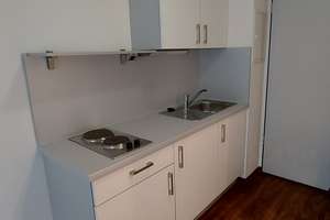 Zentrales Apartment direkt an der TH Georg-Simon-Ohm – nur für Studierende/Auszubildende. – Bahnhofstraße 79, 90402 Marienvorstadt, Nürnberg – Vorschaubild 8