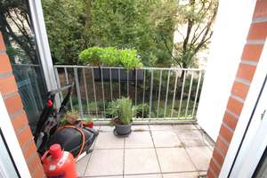 2-Zimmer-Wohnung mit Kochnische und Balkon in Düsseldorf-Unterbilk, Nähe Medienhafen – 40219 Unterbilk, Düsseldorf – Vorschaubild 4