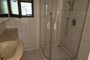 Massives Wohnhaus auf 1.015 m² Gartenparadies – Die vollständige Adresse der Immobilie erhältst du vom Anbieter., 79379 Müllheim – Vorschaubild 8