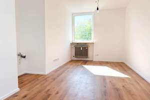 Attraktive Kapitalanlage in Erlangen: Sanierte 1-Zimmer-Wohnung mit ca. 5,5 % Rendite – Die vollständige Adresse der Immobilie erhältst du vom Anbieter., 91054 Sieglitzhof, Erlangen – Vorschaubild 3