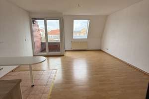 süße 1,5-Raum-Studentenwohnung in Magdeburg-Alte Neustadtzu vermieten – Papenburg-Privatweg 8, 39106 Alte Neustadt, Magdeburg – Vorschaubild 1