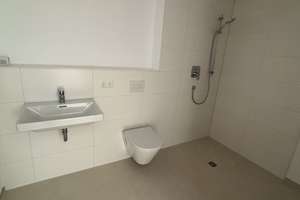 Kauf oder Miete! Geräumige 2,5-Zimmer-Wohnung mit Balkon im 3. Obergeschoss – Frei-Otto-Straße 14, 74076 Heilbronn, Heilbronn – Vorschaubild 5