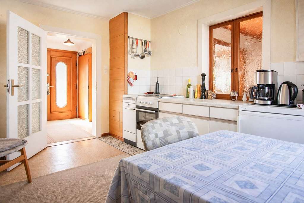 Immobilie in Wächtersbach - Rückzugsort im Grünen: kleines Haus in Wittgenborn + optional Freizeitgrundstück - Bild 2