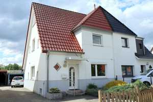 0 % Käuferprovision! Niedliches Familienidyll mit wunderbarem Garten! – Delmenhorst – Vorschaubild 2