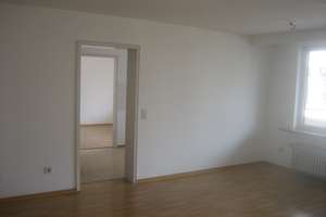 Freundliche 3-Zimmer-Hochparterre-Wohnung mit Balkon in Pforzheim – 75173 Südweststadt, Pforzheim – Vorschaubild 7