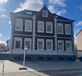 Kernsanierte Erdgeschosswohnung in Top Lage !