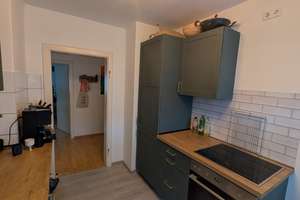 Teilsanierte 2-Zimmer-Hochparterre-Wohnung mit Balkon in Hannover Döhren. – Wiehbergstraße 103, 30519 Döhren, Hannover – Vorschaubild 5